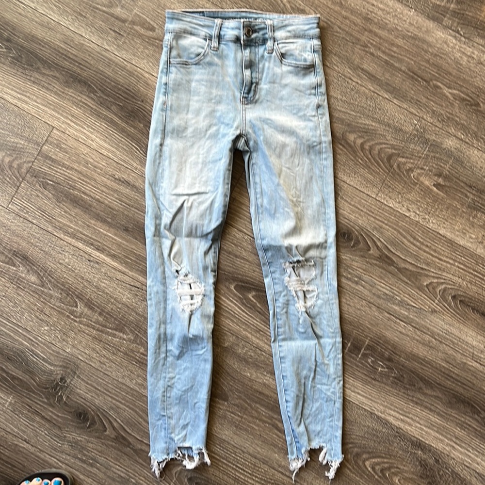 American Eagle High Rise jegging Crop size 0 women distressed